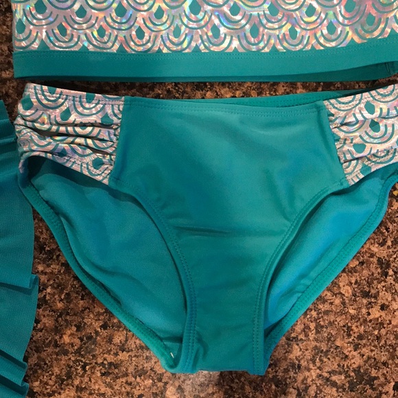 SOLD - Picture 5 of 8